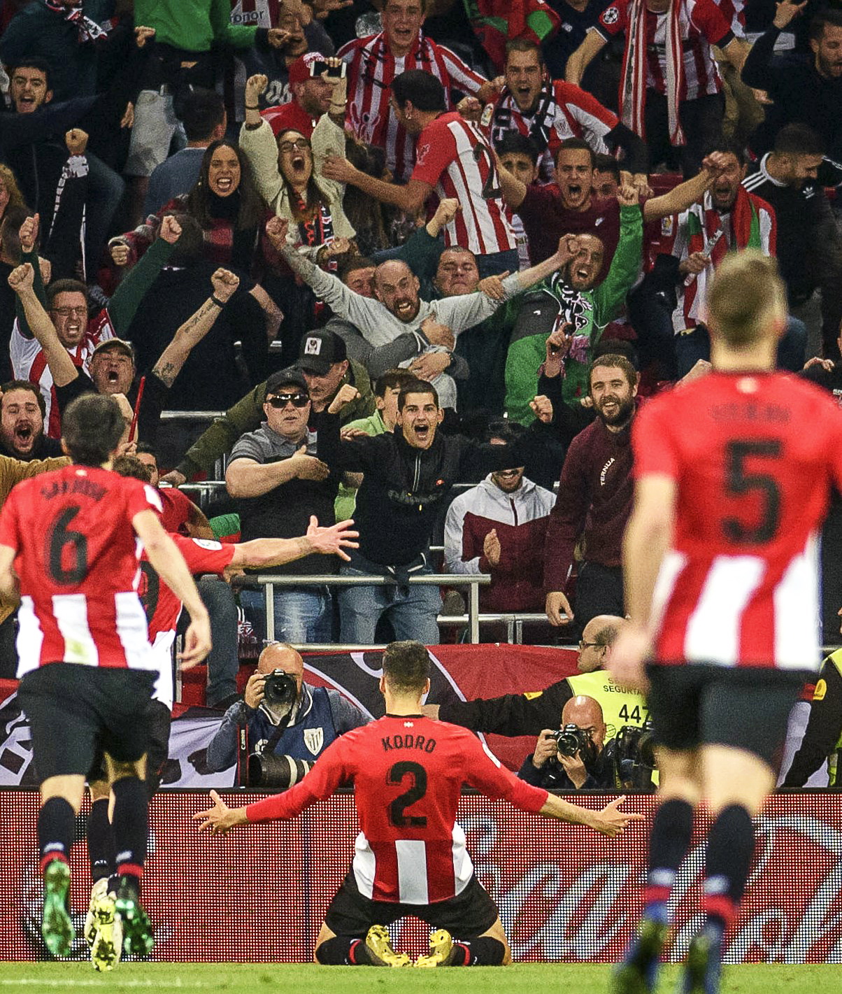 全运会｜排球女子成年组小组赛：江苏队胜云南队（全运会女排成年组小组赛：江苏队击败云南队）