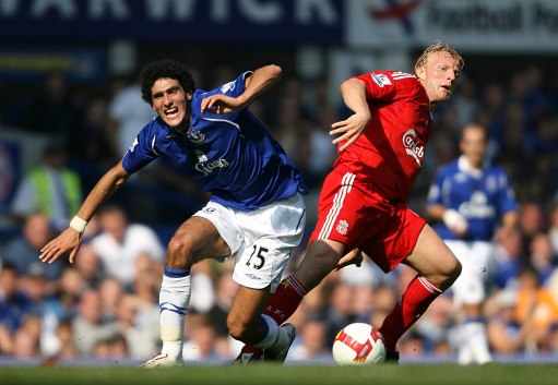 11球，巴萨是欧冠改制以来打入乌龙球最多的球队（欧冠改制以来，巴萨以11个乌龙球居首）