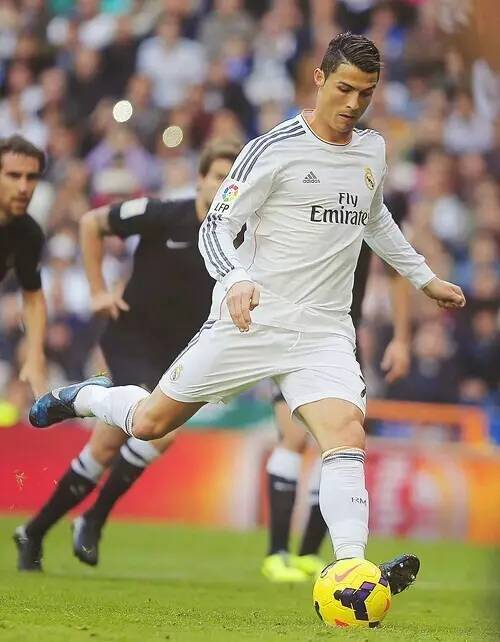 拉莫斯：为避免肠胃不适不敢吃辣；在中国任何地方都有免费水