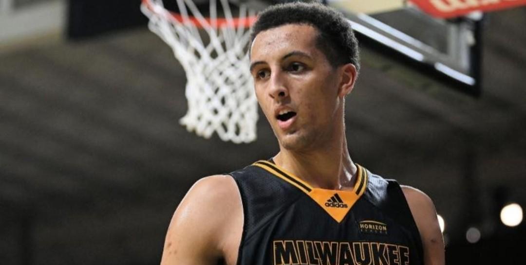 意天空：迪乌夫在国米逐渐展现影响力，或成邓弗里斯合适替补（意天空：迪乌夫在国米愈发抢眼，有望出任邓弗里斯的理想替补）