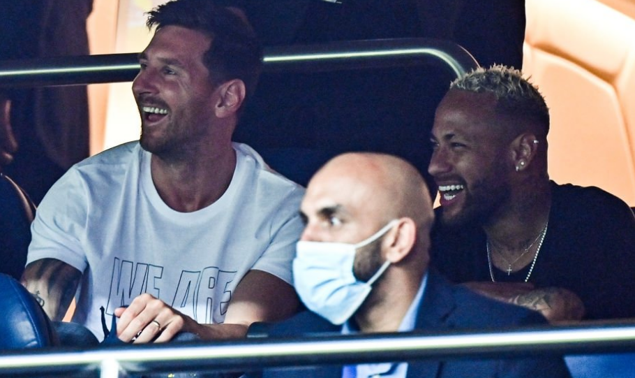 盐城队花志成左脚射门（盐城队花志成左脚劲射）