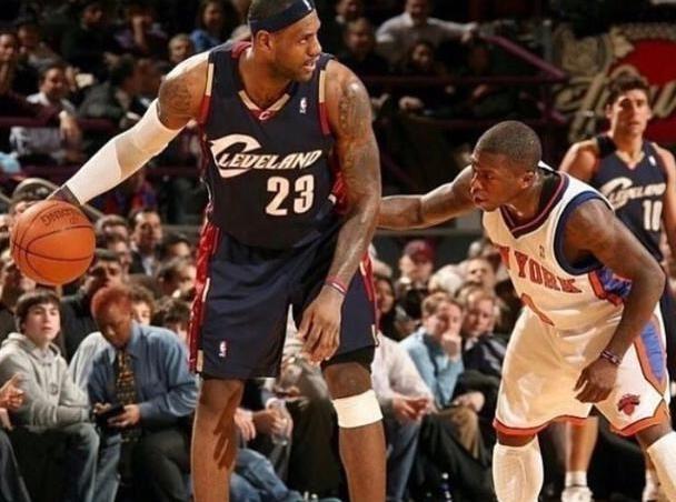 王磊展示了 王磊展示了