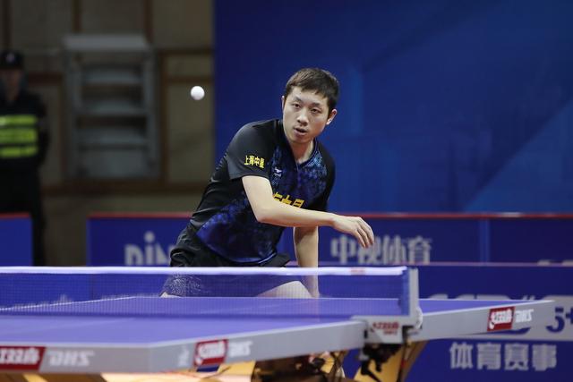 劲旅的较量 劲旅的较量